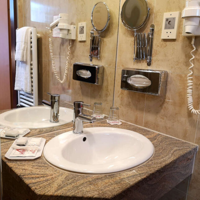 Einzelzimmer Standard